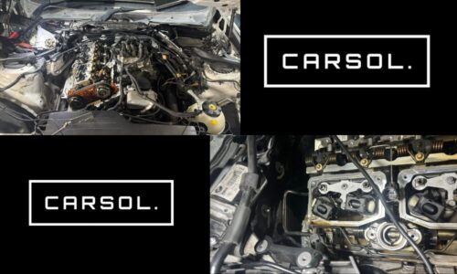 タペットカバーを取り外した状態のエンジン上部